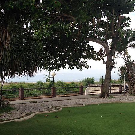 Harbor Lights Hotel And Restaurant Cagayan de Oro Ngoại thất bức ảnh