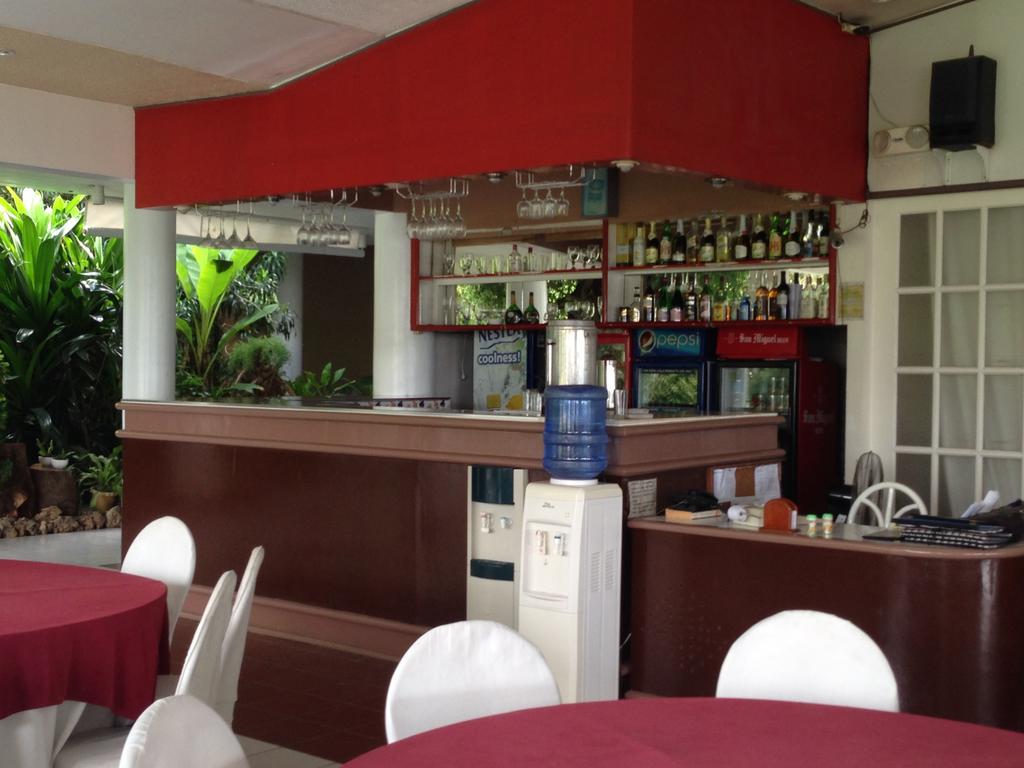 Harbor Lights Hotel And Restaurant Cagayan de Oro Ngoại thất bức ảnh